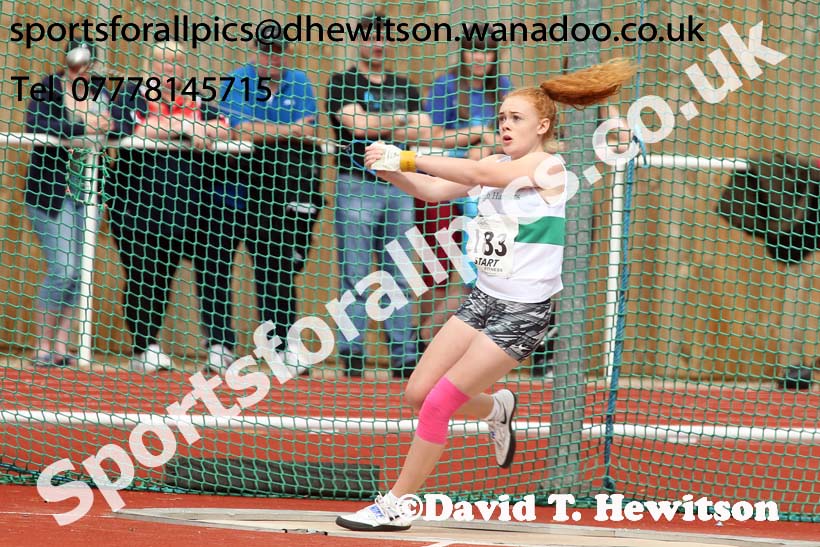 Girls under-15s hammer, Northern Under-13s, U-15s and 17s Championships. Photo: David T. Hewitson/Sports for All Pics
